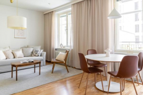 Stylish 1br with private sauna & balcony